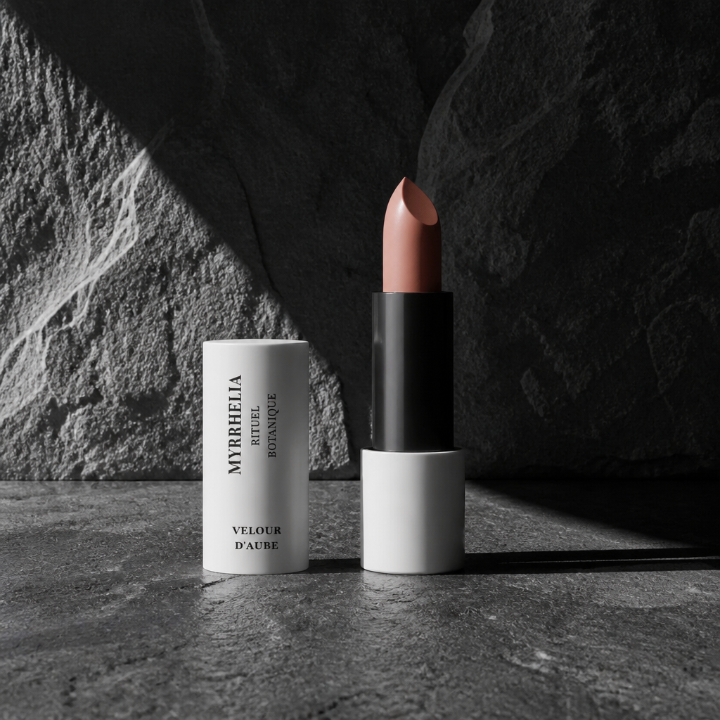 Velours d'Orée – Rouge à Lèvres Soin Mat Velouté Rose Poudré | Myrrhelia